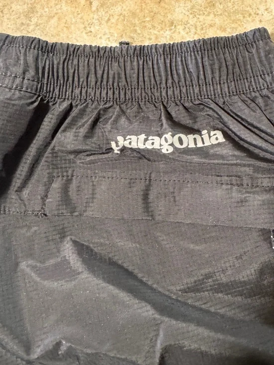 Patagonia XS Rain Pants - Picture 3 of 5